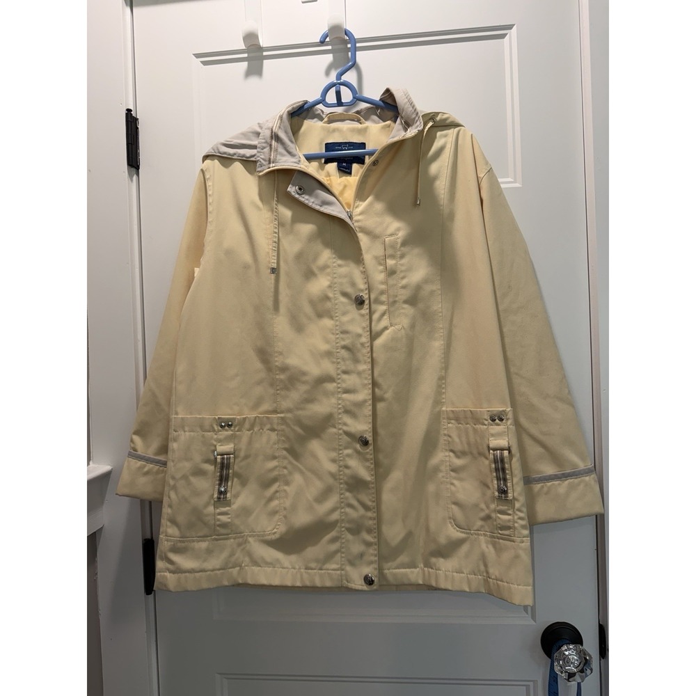 Mackintosh New England Yellow Hooded Rain Jacket Anorak Size Medium